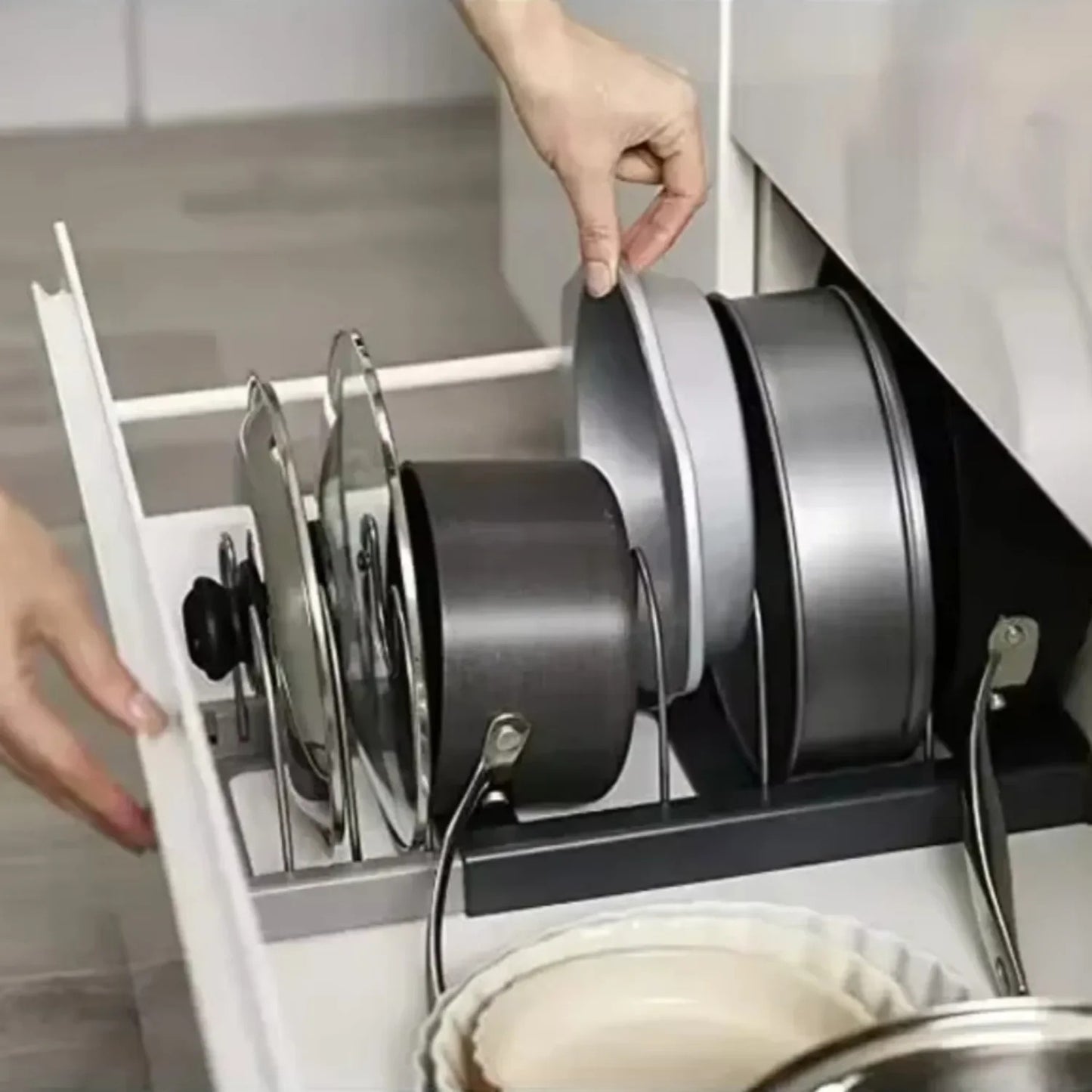 Organisateur de poêles 6 emplacements - Noir & gris 56 cm support ABS