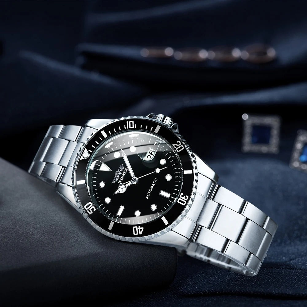 Montre homme WINNER 320 automatique 40mm – cadran noir et boîtier acier